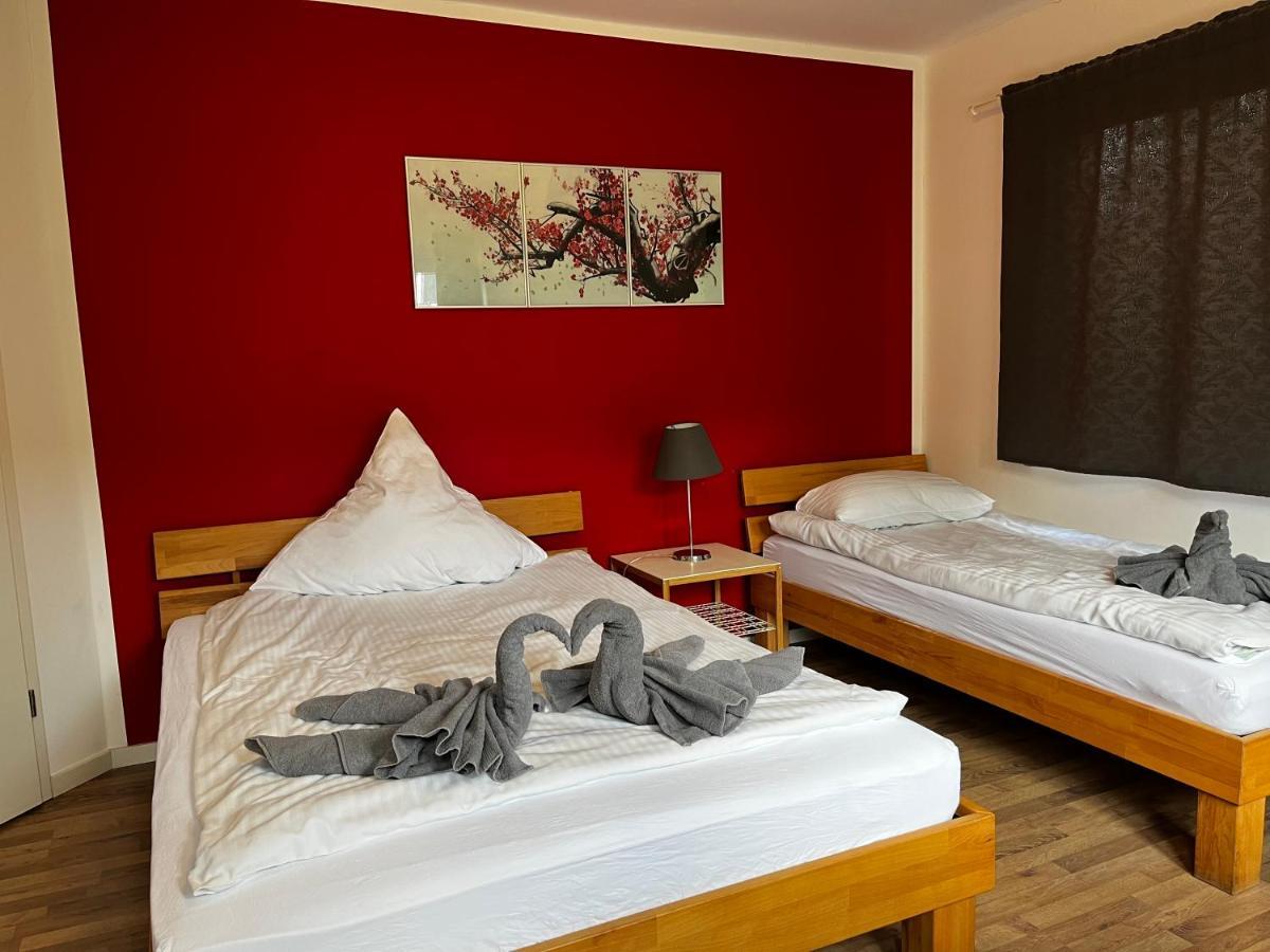 Hotelzimmer In Neusserstrasse 科隆 外观 照片